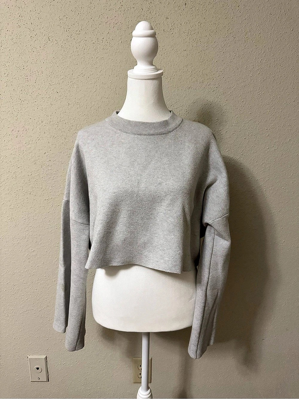 Princess Poly Cropped Sweater Gray Crewneck Sweater M/L